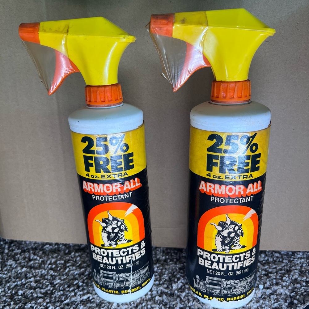 Vintage Armor All Protectant Cleaner Spray 1988 Sealed Lot of 2 40 oz Total